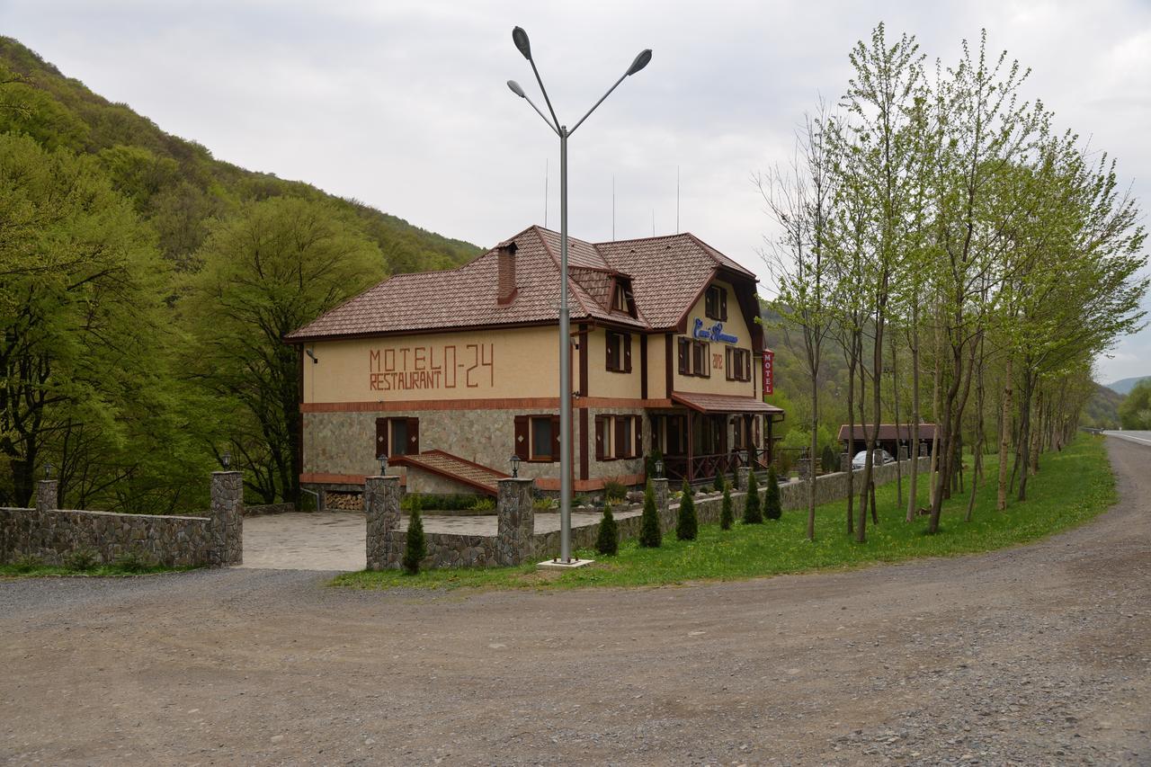 Syni Potoky Motel Svalyava Esterno foto